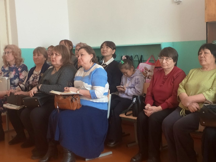 Школа встречает готей!.
